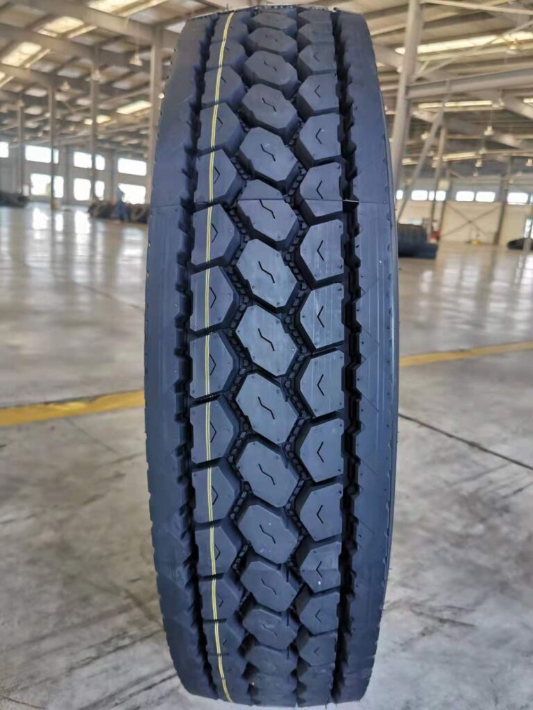 11R22.5 tyre FR208 Drive Tire