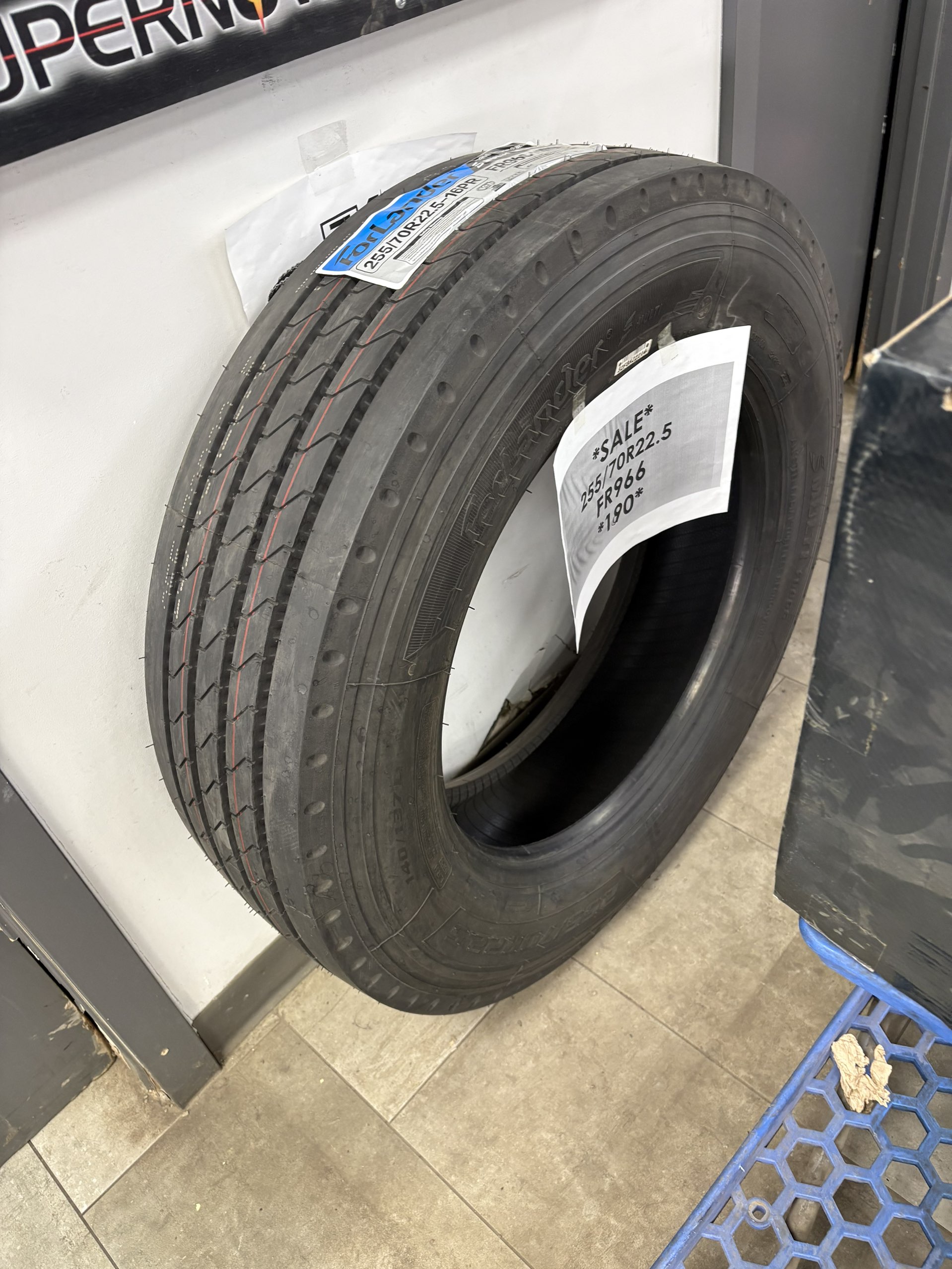 Forlander 255/70R22.5 tire FR966 in Canada