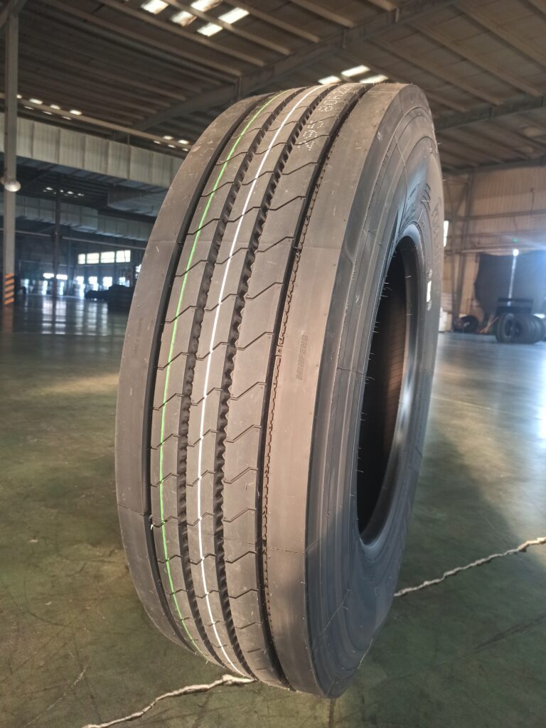 FR966 255/70R22.5 steer tires commercial truck tire